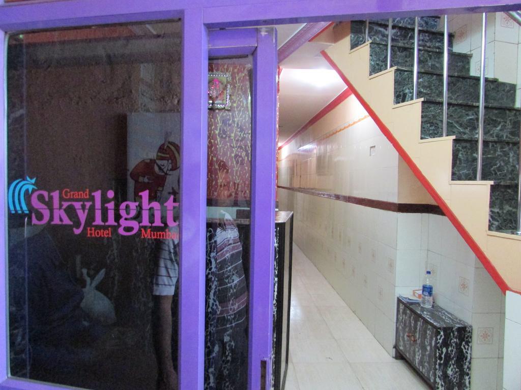 Grand Skylight Hotel Bombay Esterno foto